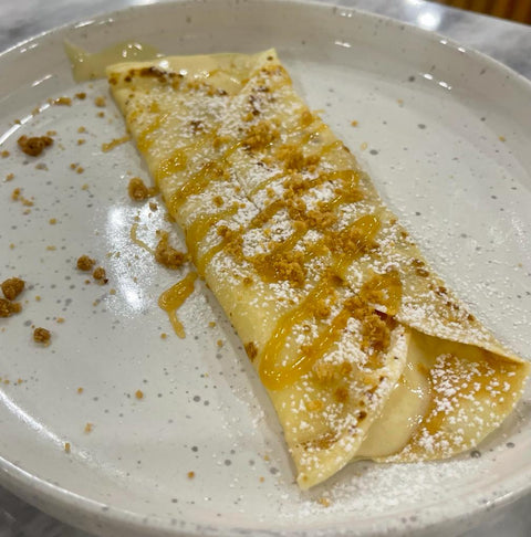 Apple crumble crepe